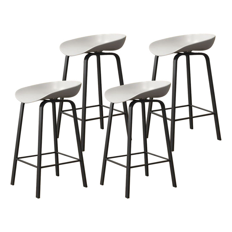 Modern Armless Backrest Counter Stool Iron Cafe Bar Stool with Acrylic Seat Gray 4 Piece Set Clearhalo 'Bar Furniture' 'Bar Stools' 'bar_stools' 'furn' 'furn_bar_stools' 'Furniture' 'furniture_bar_stools' 'Kitchen & Dining Furniture' 5021383