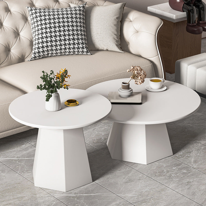Pedestal Base Designed Cocktail Table White/black Metal Circular Coffee Table Clearhalo 'Coffee & Accent Tables' 'Coffee Tables' 'coffee_tables' 'furn' 'furn_coffee_tables' 'Furniture' 'furniture_coffee_tables' 'Living Room Furniture' 5023080