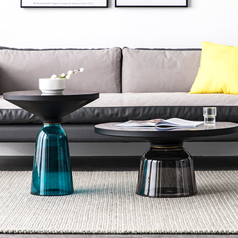 Round Glass Top Side End Table Modern Pedestal End Table for Living Room Clearhalo 'Coffee & Accent Tables' 'End & Side Tables' 'end_side_table' 'end_side_tables' 'furn' 'furn_end_side_tables' 'Furniture' 'furniture_end_side_table' 'Living Room Furniture' 5028553