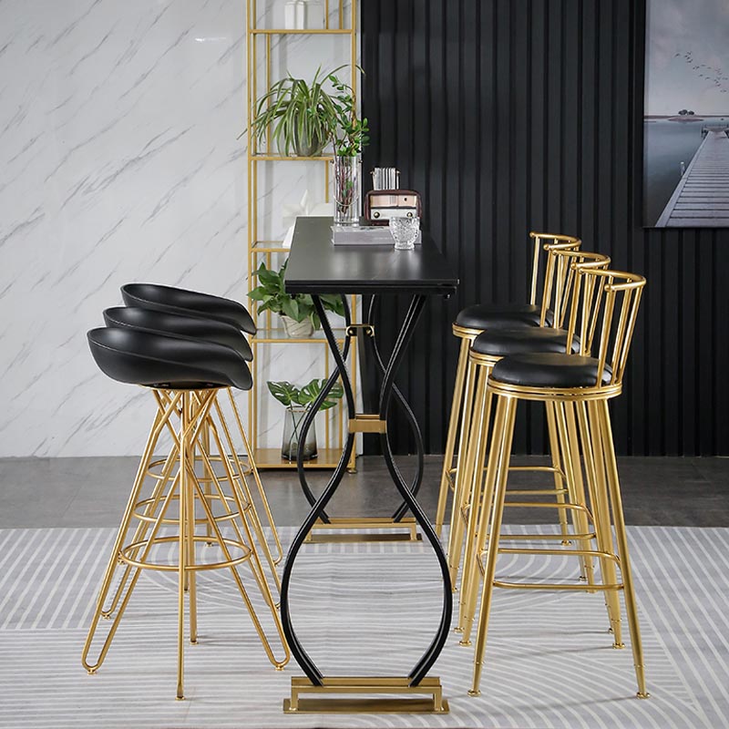 Glam Style Bar Table Artificial Marble 42-inch Height Top Bistro Table Clearhalo 'Bar Furniture' 'Bar Tables' 'bar_tables' 'furn' 'furn_bar_tables' 'Furniture' 'furniture_bar_tables' 'Kitchen & Dining Furniture' 5031275