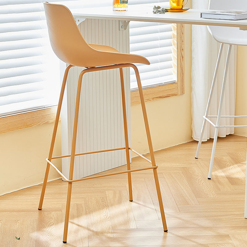 Contemporary Bar-stool Plastic Counter Bar Stool with Metal Legs for Home Clearhalo 'Bar Furniture' 'Bar Stools' 'bar_stools' 'furn' 'furn_bar_stools' 'Furniture' 'furniture_bar_stools' 'Kitchen & Dining Furniture' 5031837
