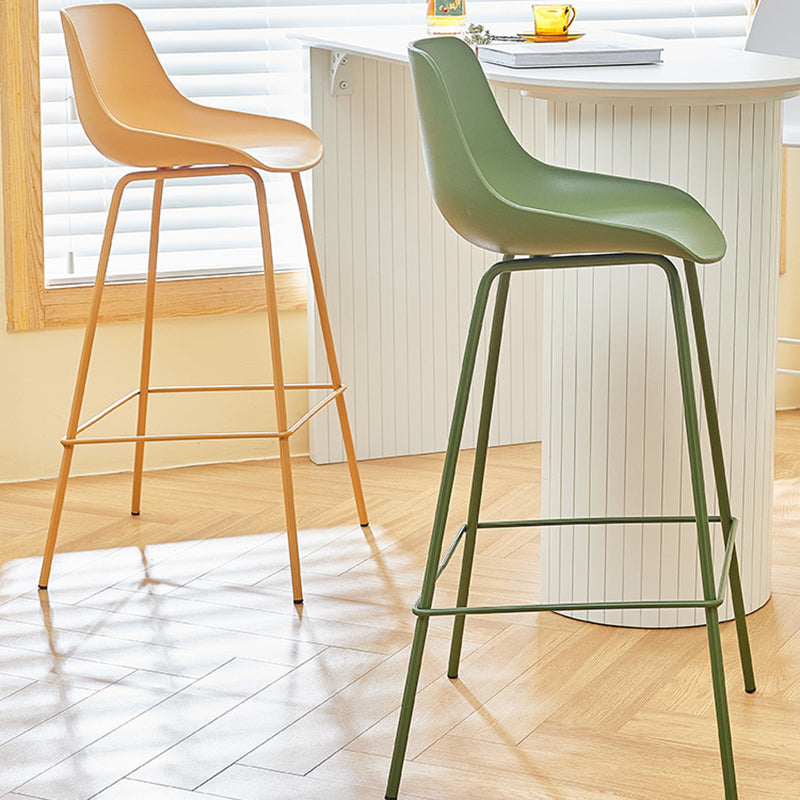 Contemporary Bar-stool Plastic Counter Bar Stool with Metal Legs for Home Clearhalo 'Bar Furniture' 'Bar Stools' 'bar_stools' 'furn' 'furn_bar_stools' 'Furniture' 'furniture_bar_stools' 'Kitchen & Dining Furniture' 5031839