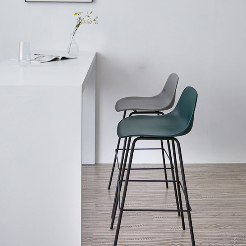 Scandinavian Reception Low Back Stool Matte Finish Plastic Barstool Clearhalo 'Bar Furniture' 'Bar Stools' 'bar_stools' 'furn' 'furn_bar_stools' 'Furniture' 'furniture_bar_stools' 'Kitchen & Dining Furniture' 5031863
