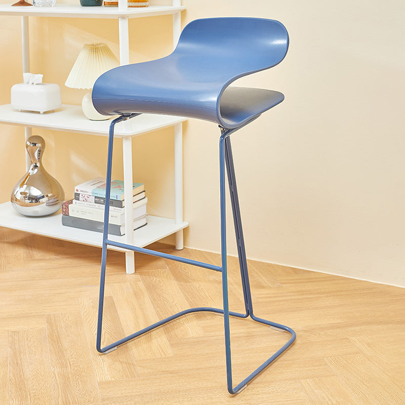 Contemporary Bar Stool Plastic Counter Bar Stool with Metal Legs Clearhalo 'Bar Furniture' 'Bar Stools' 'bar_stools' 'furn' 'furn_bar_stools' 'Furniture' 'furniture_bar_stools' 'Kitchen & Dining Furniture' 5031905