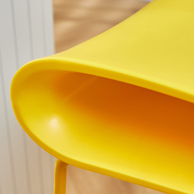 Contemporary Bar Stool Plastic Counter Bar Stool with Metal Legs Clearhalo 'Bar Furniture' 'Bar Stools' 'bar_stools' 'furn' 'furn_bar_stools' 'Furniture' 'furniture_bar_stools' 'Kitchen & Dining Furniture' 5031917