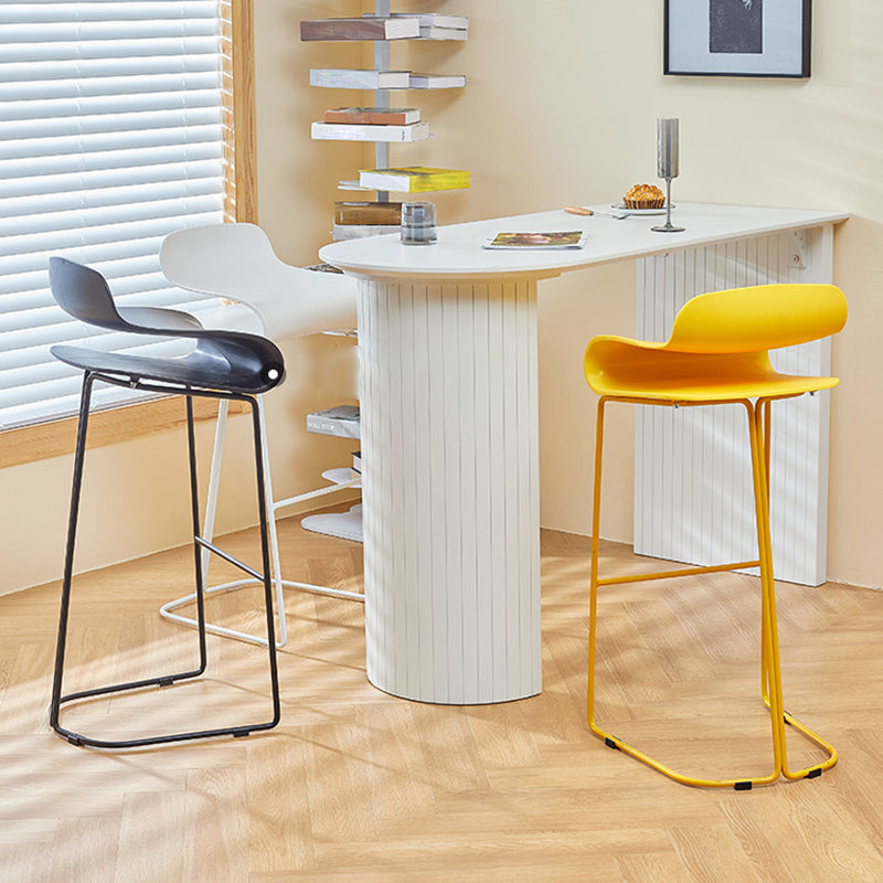 Contemporary Bar Stool Plastic Counter Bar Stool with Metal Legs Clearhalo 'Bar Furniture' 'Bar Stools' 'bar_stools' 'furn' 'furn_bar_stools' 'Furniture' 'furniture_bar_stools' 'Kitchen & Dining Furniture' 5031924