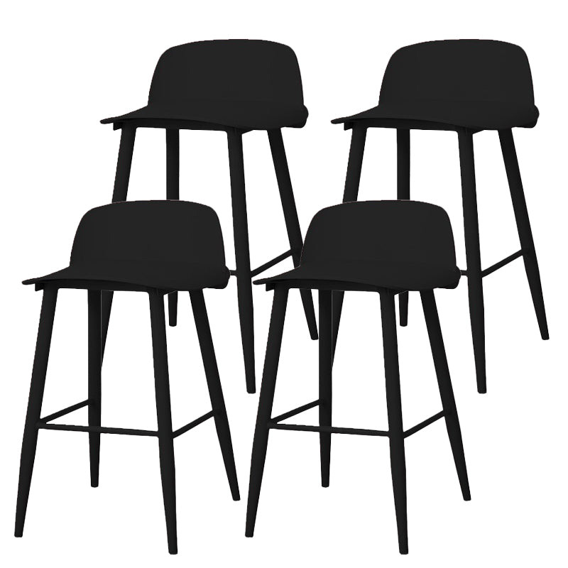 Coffee Shop Footrest Scandinavian Stool Matte Finish Plastic Barstool Black 4 Piece Set Counter Stool (23.5"H) Clearhalo 'Bar Furniture' 'Bar Stools' 'bar_stools' 'furn' 'furn_bar_stools' 'Furniture' 'furniture_bar_stools' 'Kitchen & Dining Furniture' 5034071