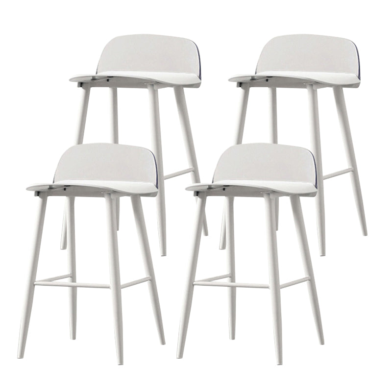 Coffee Shop Footrest Scandinavian Stool Matte Finish Plastic Barstool White-Clear 4 Piece Set Counter Stool (23.5"H) Clearhalo 'Bar Furniture' 'Bar Stools' 'bar_stools' 'furn' 'furn_bar_stools' 'Furniture' 'furniture_bar_stools' 'Kitchen & Dining Furniture' 5034083