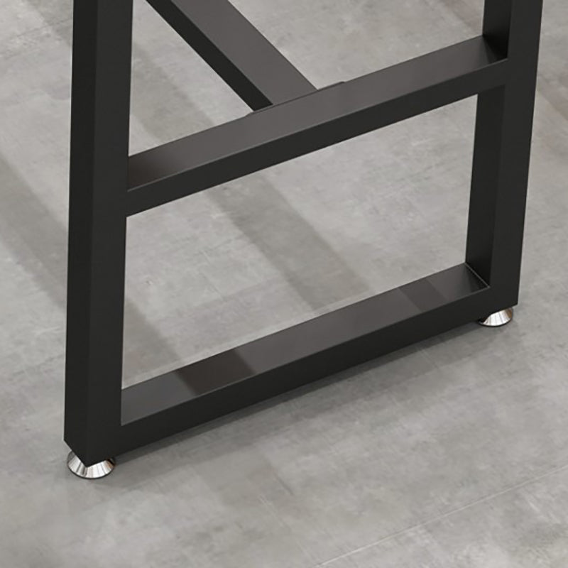 Industrial Style Bar Table 42-inch Height Black Iron Pedestal Bistro Table Clearhalo 'Bar Furniture' 'Bar Tables' 'bar_tables' 'Furniture' 'furniture_bar_tables' 'Kitchen & Dining Furniture' 5042003