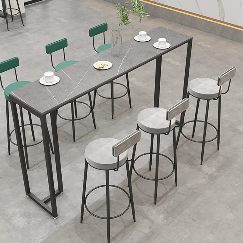 Industrial Style Bar Table 42-inch Height Black Iron Pedestal Bistro Table Clearhalo 'Bar Furniture' 'Bar Tables' 'bar_tables' 'Furniture' 'furniture_bar_tables' 'Kitchen & Dining Furniture' 5042004