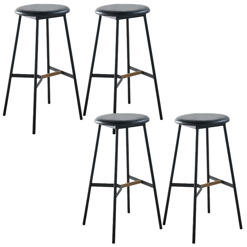 Modern Style Round Bar-stool Metal Counter Bar Stool for Restaurant Black-Gray 4 Piece Set Counter Stool(26"H) Clearhalo 'Bar Furniture' 'Bar Stools' 'bar_stools' 'furn' 'furn_bar_stools' 'Furniture' 'furniture_bar_stools' 'Kitchen & Dining Furniture' 5042228