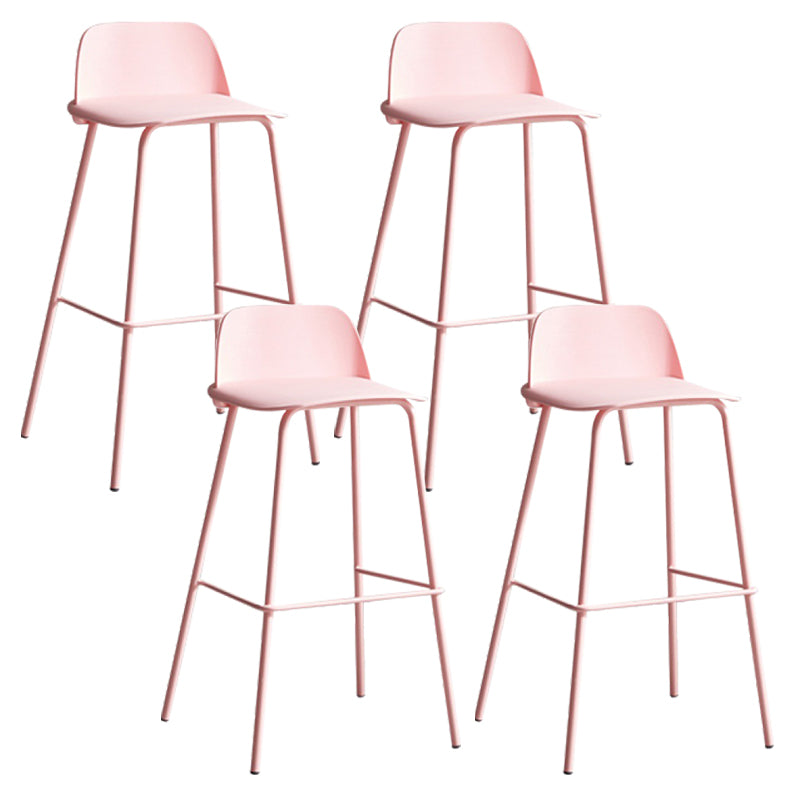 Dessert Shop Footrest Scandinavian Stool Matte Finish Plastic Barstool Pink Set of 4 Clearhalo 'Bar Furniture' 'Bar Stools' 'bar_stools' 'Furniture' 'furniture_bar_stools' 'Kitchen & Dining Furniture' 5042855
