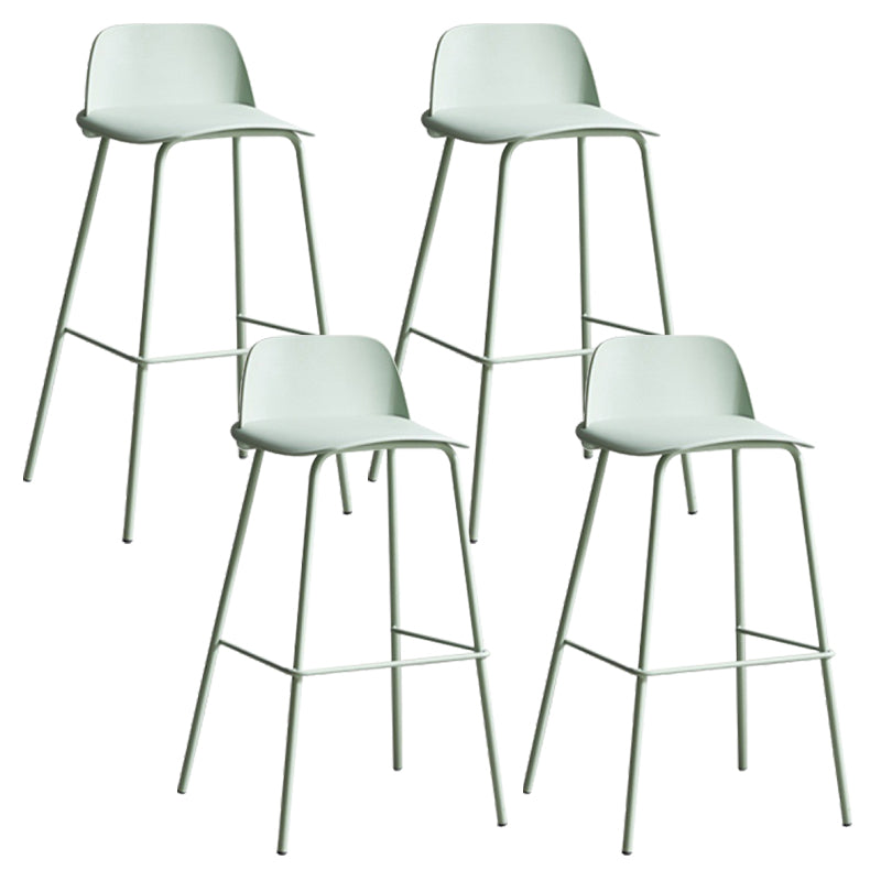 Dessert Shop Footrest Scandinavian Stool Matte Finish Plastic Barstool Light Green Set of 4 Clearhalo 'Bar Furniture' 'Bar Stools' 'bar_stools' 'Furniture' 'furniture_bar_stools' 'Kitchen & Dining Furniture' 5042868