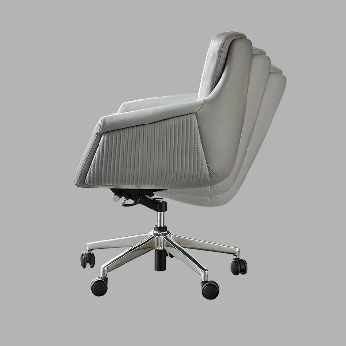 Modern Managers Chair Swivel with Wheels Ergonomic Executive Chair Clearhalo 'furn' 'furn_office_chair' 'Furniture' 'furniture_office_chair' 'Office Chairs' 'Office Furniture' 'office_chair' 5048477