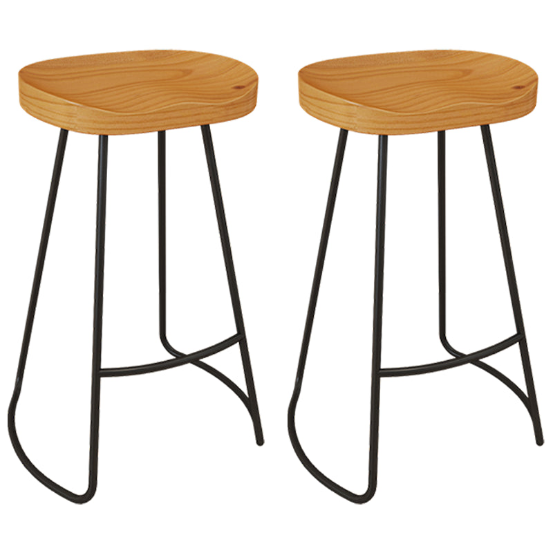 Modern Armless Counter Stool Iron Dessert Shop Bar Stool with Wooden Seat and Pedal Natural 2 Piece Set Clearhalo 'Bar Furniture' 'Bar Stools' 'bar_stools' 'furn' 'furn_bar_stools' 'Furniture' 'furniture_bar_stools' 'Kitchen & Dining Furniture' 5052414