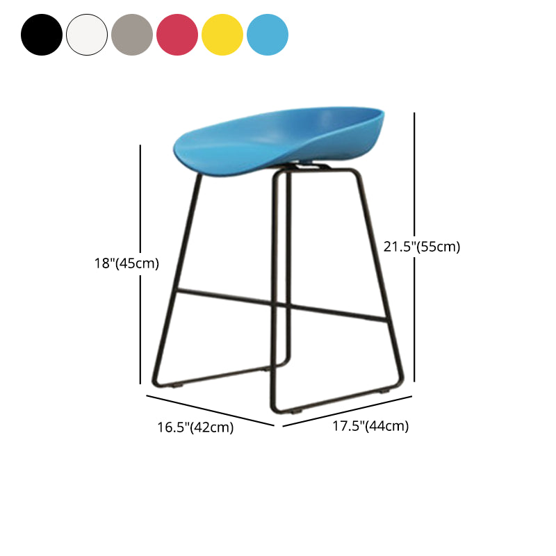 Modern Armless Backrest Counter Stool Iron Cafe Bar Stool with Pedal and Acrylic Seat Clearhalo 'Bar Furniture' 'Bar Stools' 'bar_stools' 'furn' 'furn_bar_stools' 'Furniture' 'furniture_bar_stools' 'Kitchen & Dining Furniture' 5061928