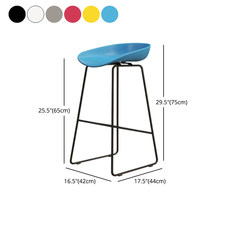 Modern Armless Backrest Counter Stool Iron Cafe Bar Stool with Pedal and Acrylic Seat Clearhalo 'Bar Furniture' 'Bar Stools' 'bar_stools' 'furn' 'furn_bar_stools' 'Furniture' 'furniture_bar_stools' 'Kitchen & Dining Furniture' 5061929