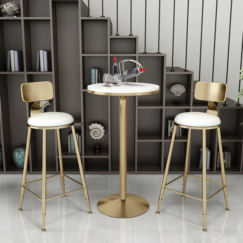 Glam Leather and Metal Counter Stool Round Low Back Bar Stool for Coffee Shop Clearhalo 'Bar Furniture' 'Bar Stools' 'bar_stools' 'furn' 'furn_bar_stools' 'Furniture' 'furniture_bar_stools' 'Kitchen & Dining Furniture' 5062228