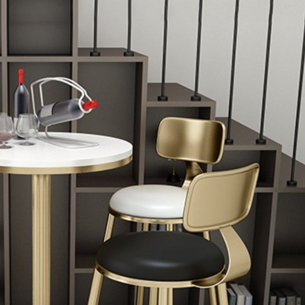 Glam Leather and Metal Counter Stool Round Low Back Bar Stool for Coffee Shop Clearhalo 'Bar Furniture' 'Bar Stools' 'bar_stools' 'furn' 'furn_bar_stools' 'Furniture' 'furniture_bar_stools' 'Kitchen & Dining Furniture' 5062233