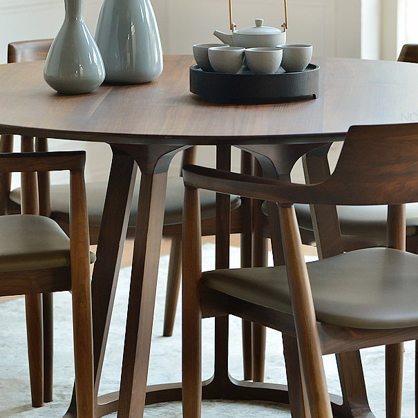 Round Pedestal Simplicity Dining Table Brown Tone Fixed Table with Pinewood Solid Wood Clearhalo 'Dining Tables & Seating' 'Dining Tables' 'dining_table' 'furn' 'furn_dining_table' 'Furniture' 'furniture_dining_table' 'Kitchen & Dining Furniture' 5063042