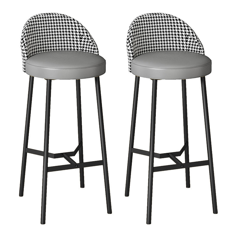 Bucket Low Back Bar Stool Leather Modern Counter Height Stools for Kitchen Light Gray 2 Piece Set Clearhalo 'Bar Furniture' 'Bar Stools' 'bar_stools' 'furn' 'furn_bar_stools' 'Furniture' 'furniture_bar_stools' 'Kitchen & Dining Furniture' 5080436