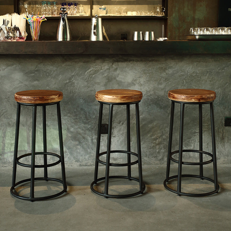 Industrial Solid Wood Bar & Counter Stool Round Cafe Counter Chair in Natural Clearhalo 'Bar Furniture' 'Bar Stools' 'bar_stools' 'furn' 'furn_bar_stools' 'Furniture' 'furniture_bar_stools' 'Kitchen & Dining Furniture' 5080484