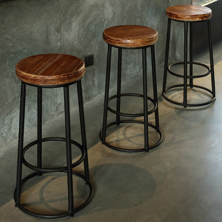 Industrial Solid Wood Bar & Counter Stool Round Cafe Counter Chair in Natural Clearhalo 'Bar Furniture' 'Bar Stools' 'bar_stools' 'furn' 'furn_bar_stools' 'Furniture' 'furniture_bar_stools' 'Kitchen & Dining Furniture' 5080487