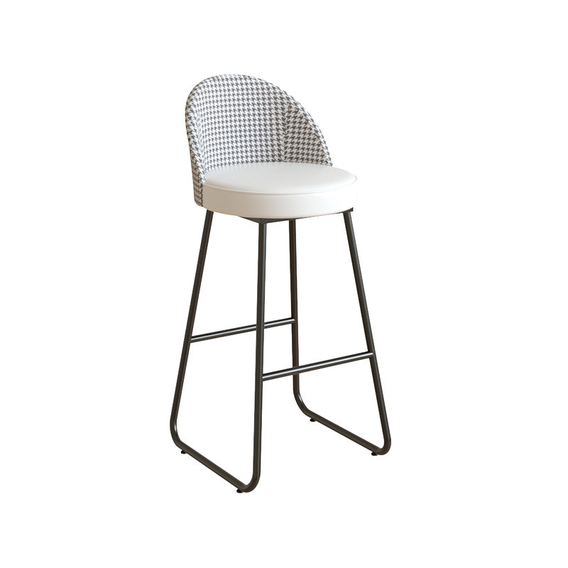 Restaurant Modern Bucket Counter Bar Stool Leather and Metal Counter-height Stool Clearhalo 'Bar Furniture' 'Bar Stools' 'bar_stools' 'furn' 'furn_bar_stools' 'Furniture' 'furniture_bar_stools' 'Kitchen & Dining Furniture' 5080513