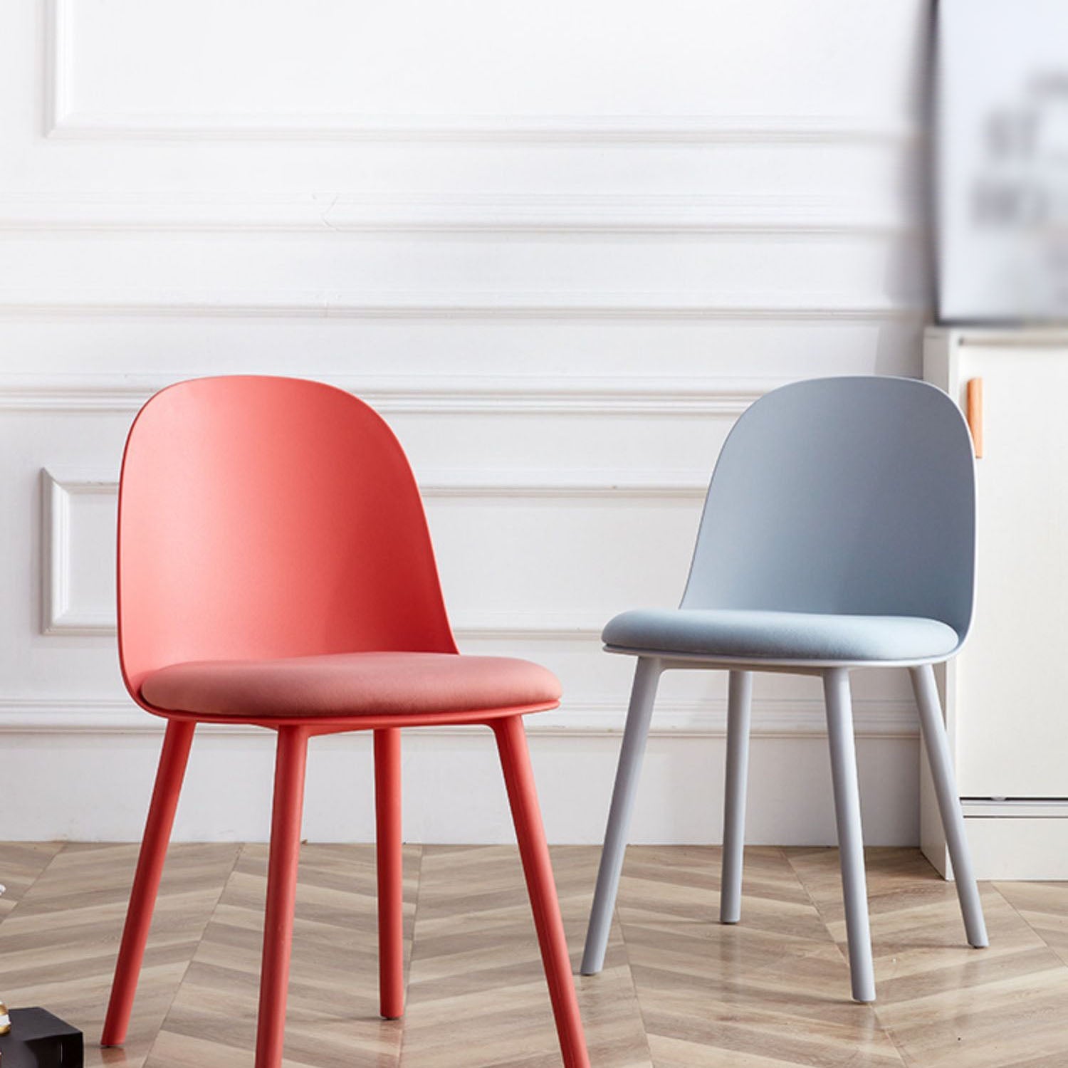 Upholstered Dining Chair Glam Style Plastic Side Chair for Dining Room Clearhalo 'Dining Chairs' 'Dining Tables & Seating' 'dining_chair' 'furn' 'furn_dining_chair' 'Furniture' 'furniture_dining_chair' 'Kitchen & Dining Furniture' 5082156