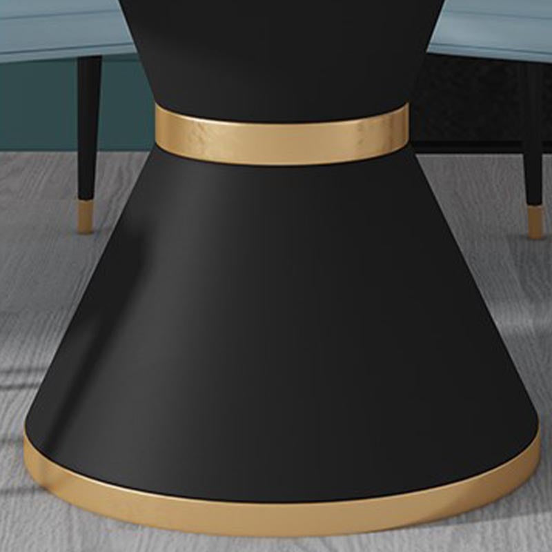White Marble Top Dining Site Table Traditional Luxury Round Pedestal Table Clearhalo 'Dining Tables & Seating' 'Dining Tables' 'dining_table' 'furn' 'furn_dining_table' 'Furniture' 'furniture_dining_table' 'Kitchen & Dining Furniture' 5086013