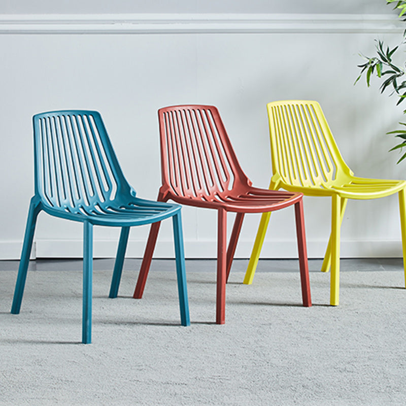 グラムスタイルのダイニングルームチェアプラスチックスラットバックチェアインドア用
