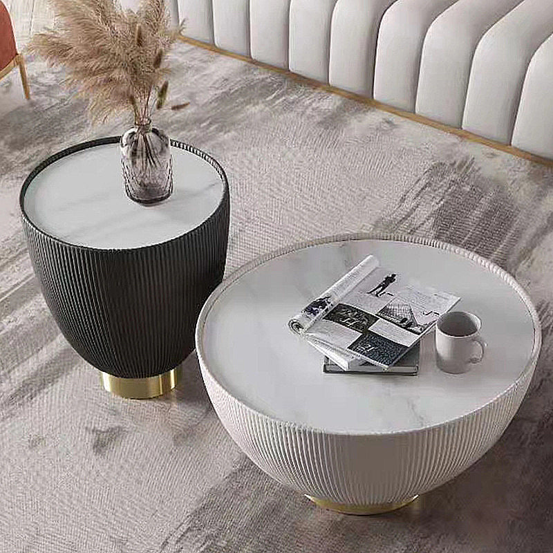 Runder Couchtisch aus Schiefer, Kunstleder, solide Basis, Cocktailtisch