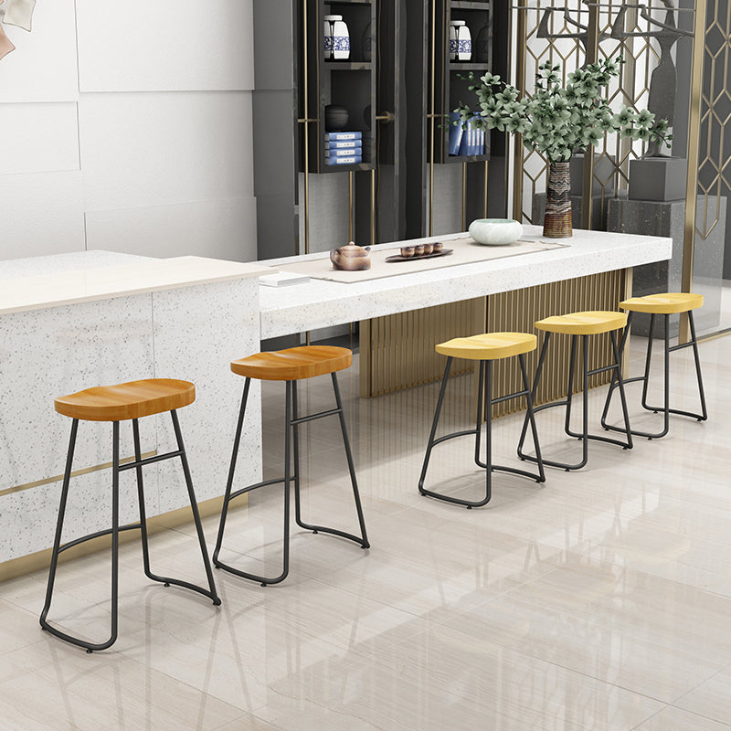 Modern Contoured Seat Counter Stool Solid Wood Backless Counter-height Stool Clearhalo 'Bar Furniture' 'Bar Stools' 'bar_stools' 'furn' 'furn_bar_stools' 'Furniture' 'Kitchen & Dining Furniture' 5102762
