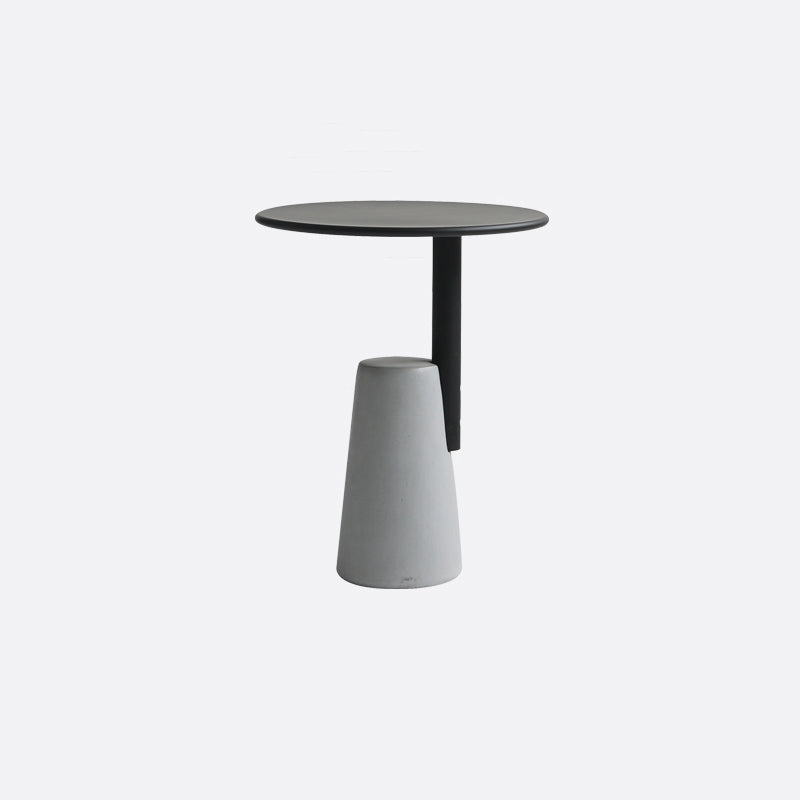 Modern Single Leg Base Solid Color Metal Round Top Coffee Table 20"L x 20"W x 28.5"H Black Clearhalo 'Coffee & Accent Tables' 'Coffee Tables' 'coffee_tables' 'furn' 'furn_coffee_tables' 'Furniture' 'Living Room Furniture' 5108327
