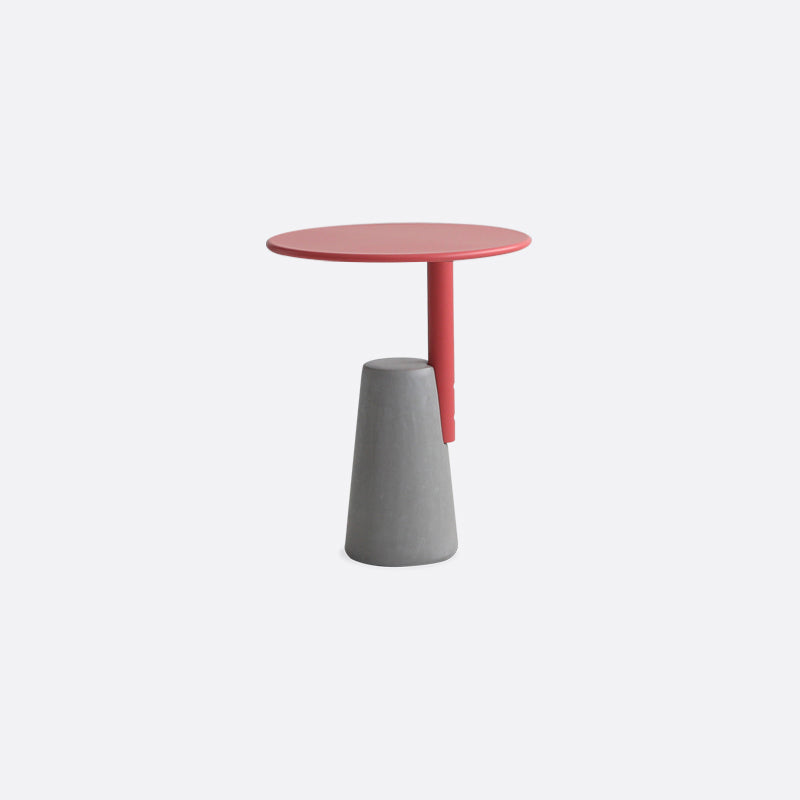 Modern Single Leg Base Solid Color Metal Round Top Coffee Table 19.7"L x 19.7"W x 23.5"H Red Clearhalo 'Coffee & Accent Tables' 'Coffee Tables' 'coffee_tables' 'furn' 'furn_coffee_tables' 'Furniture' 'Living Room Furniture' 5108333