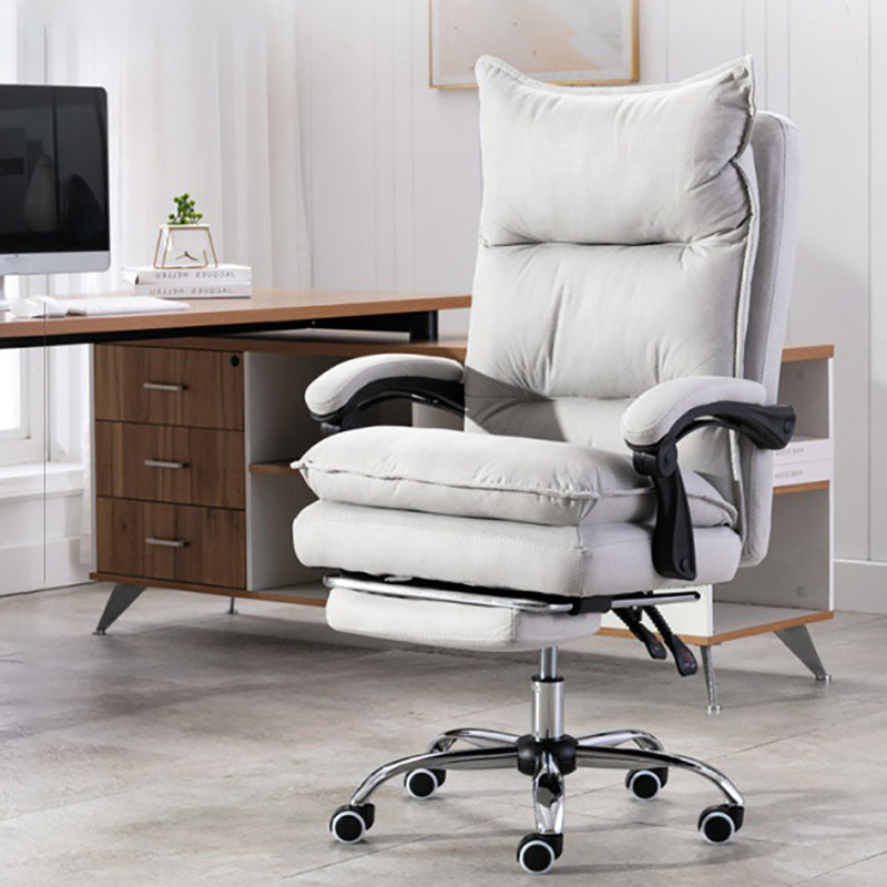 Contemporary Office Chair with Arms Adjustable Task Chair with Wheels