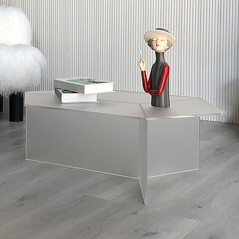 Geometric Clear Acrylic Coffee Table Modern Colored Cocktail Table 41.5"L x 24"W x 14"H Textured White Clearhalo 'Coffee & Accent Tables' 'Coffee Tables' 'coffee_tables' 'furn' 'furn_coffee_tables' 'Furniture' 'Living Room Furniture' 5113968