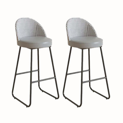 Taburete de barra de cubo de la silla de reposapiés de cuero moderno con base negra