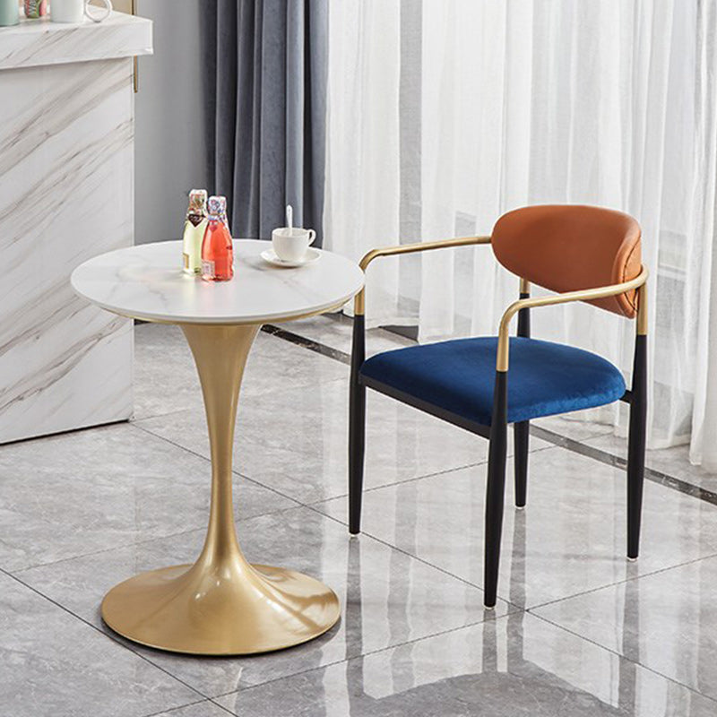 Mesa de comedor de base dorada redonda mesa de comedor de tulipán de piedra glam