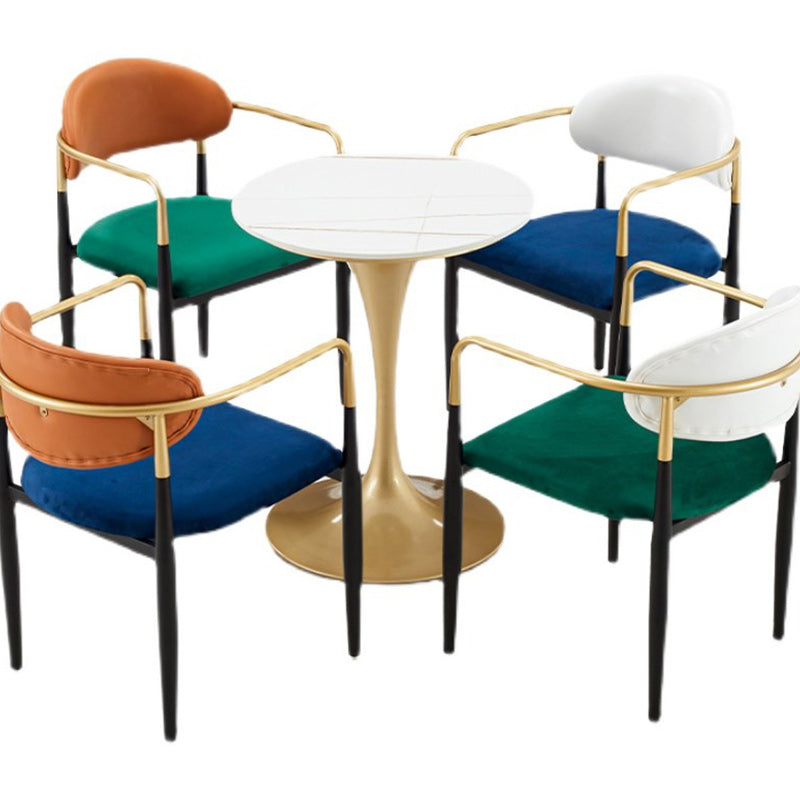 Mesa de comedor de base dorada redonda mesa de comedor de tulipán de piedra glam