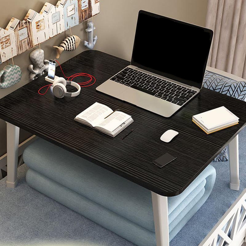 Modern Metal Office Desk White Rectangular Writing Desk for Home Black Clearhalo 'furn' 'furn_office_desk' 'Furniture' 'Office Desks' 'Office Furniture' 'office_desk' 5120048