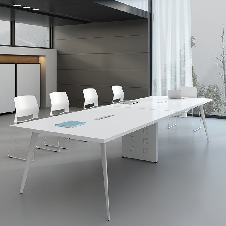 Hedendaagse stijl kantoorbureau met kabelbeheer rechthoekig gefabriceerd houten bureau