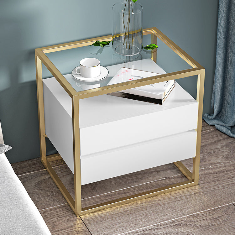 21 ''背の高いモダンなアクセントテーブルナイトスタンドグラストップ2ドロワーアイアンベッドサイドキャビネット