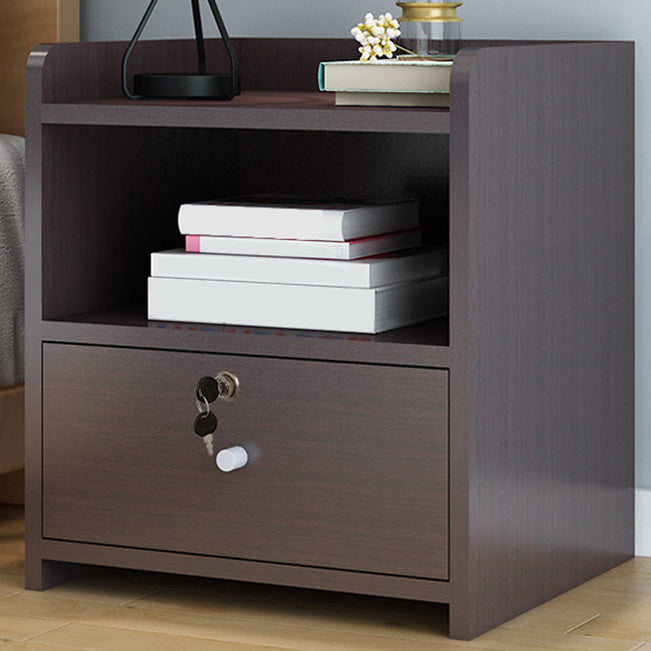 Panel artificial 18 '' Altantador de cajones de la mesita de altura Moderno de cama de cama con cerradura