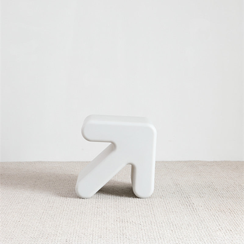 Scandinavian Geometric End Table 15.75" W x 13.78" D x 15.75" H Arrow-Shaped Side Table Clearhalo 'Coffee & Accent Tables' 'End & Side Tables' 'end_side_tables' 'furn' 'furn_end_side_tables' 'Furniture' 'Living Room Furniture' 5133626