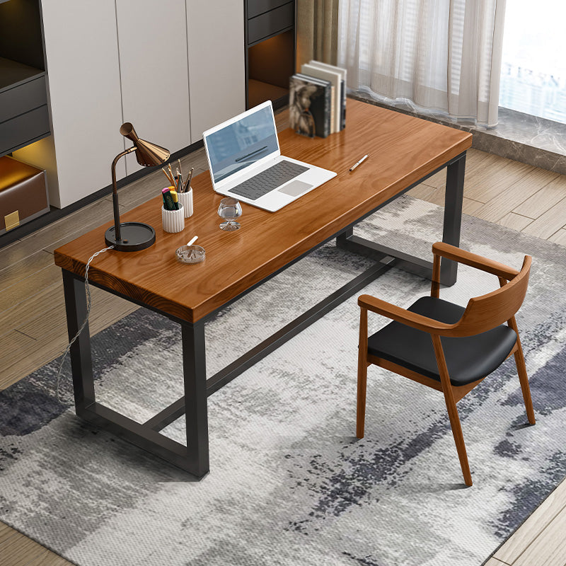 Scrivania rettangolare industriale scrivania in legno massello con base di cavalletto