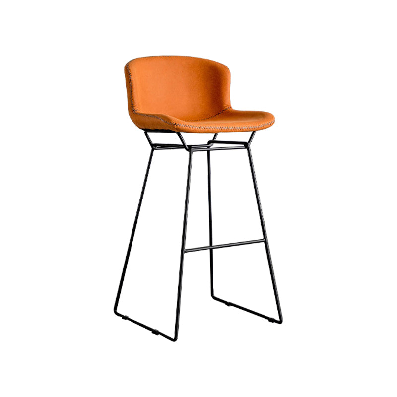 Sgabello da spogenico di ferro industriale con sgabello alto da interno con sedile in pelle finta