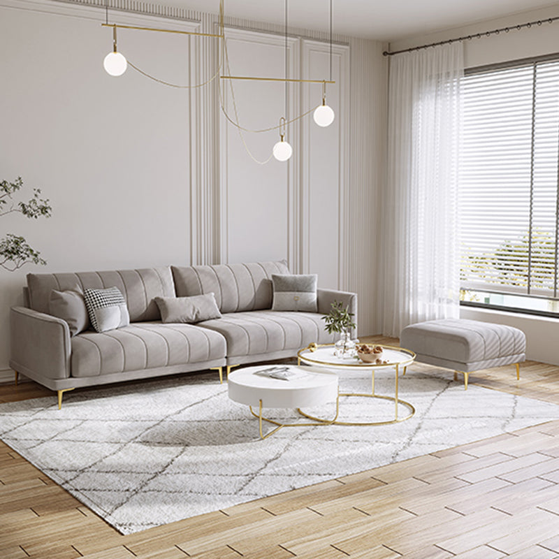 Sofá de armario estándar cuadrado contemporáneo con almohadas en gris