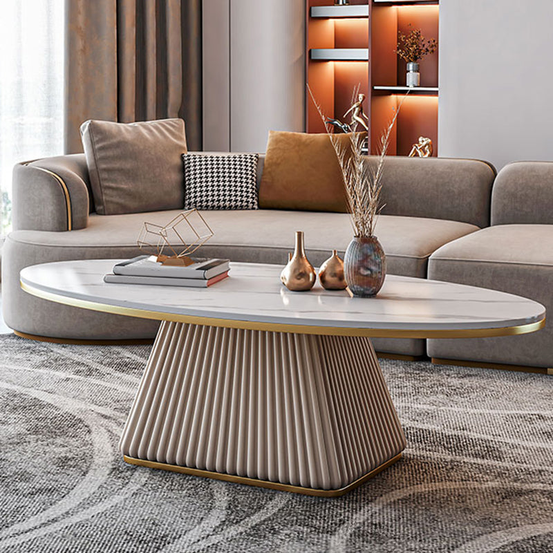 Vierkante blokbasisontwerp Rockplaat Top metalen basis Ovale salontafel