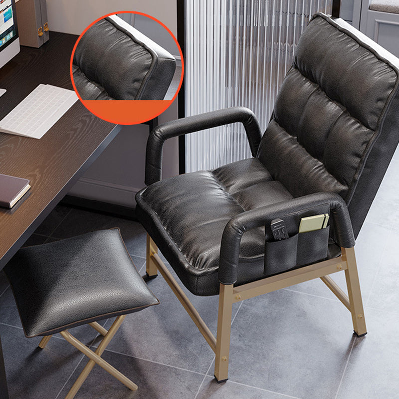 Moderner gepolsterter Bürostuhl Ergonomic Mid Back fester Waffenstuhl